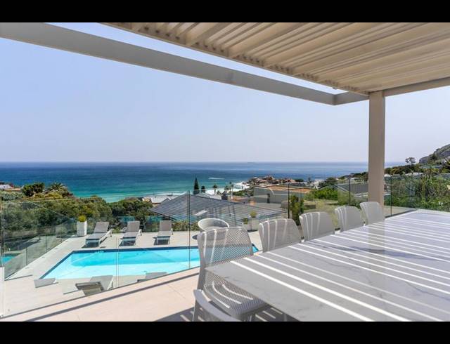 4 BEDROOM HOUSE FOR SALE IN LLANDUDNO